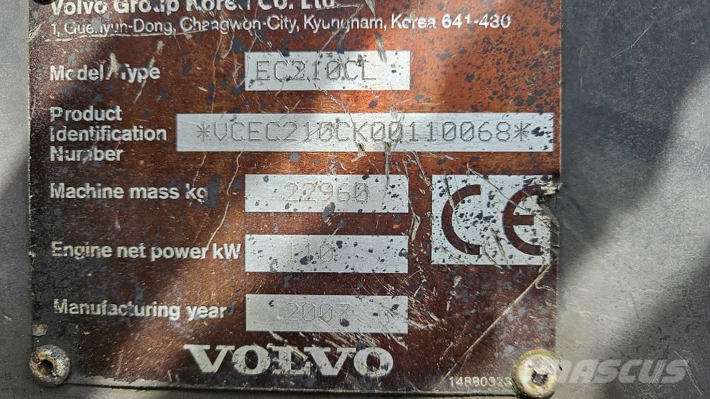 Volvo EC 210 C L Telakaivukoneet