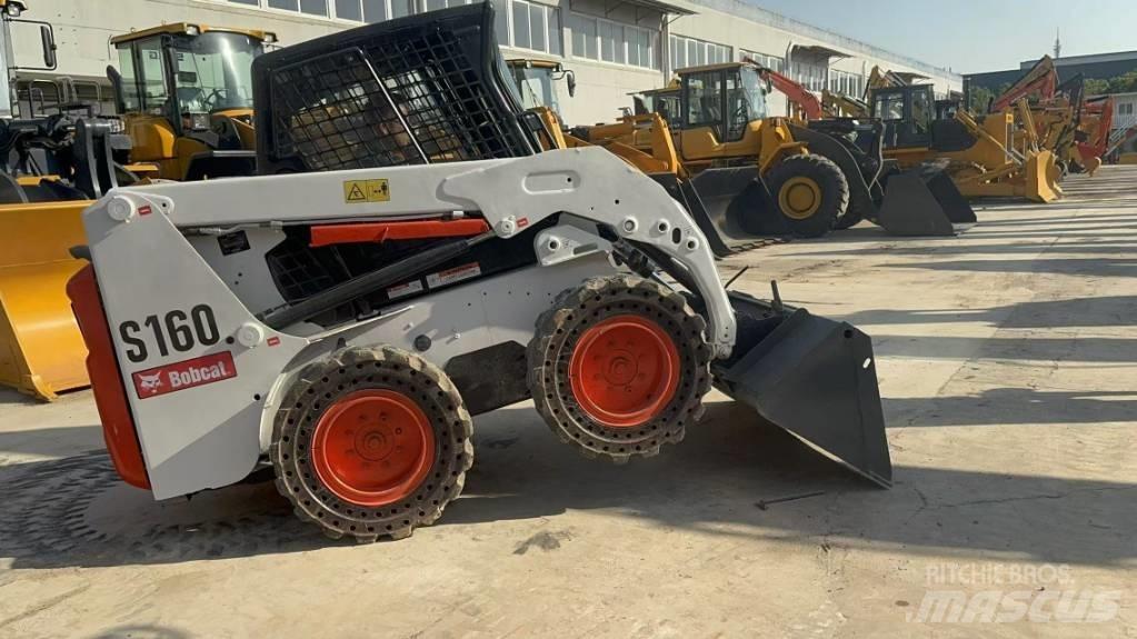 Bobcat S 160 Liukuohjatut kuormaajat
