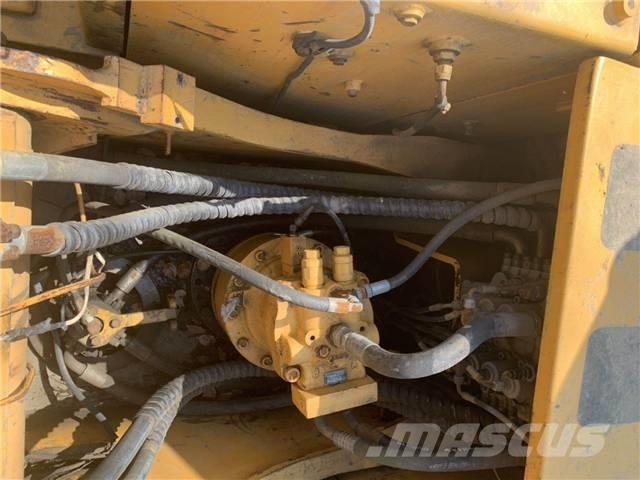 Hyundai R215-7 Telakaivukoneet