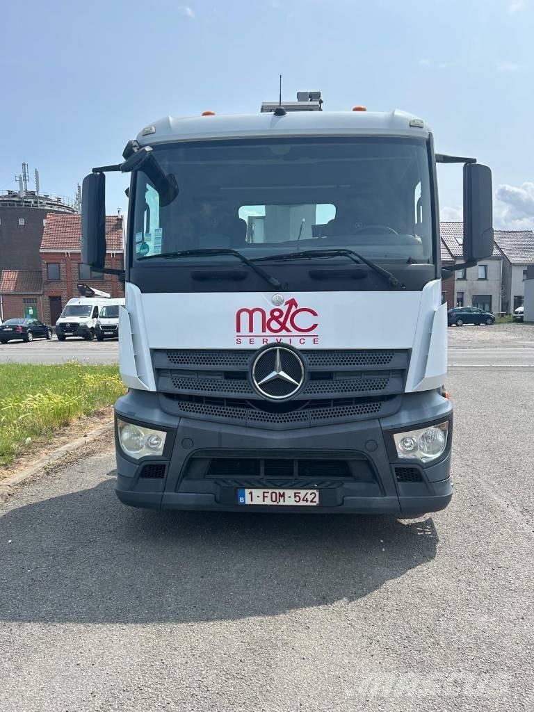 Mercedes-Benz Antos Nostolava-autot