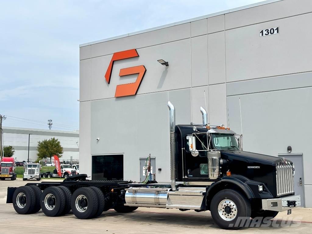 Kenworth T 800 Vetopöytäautot