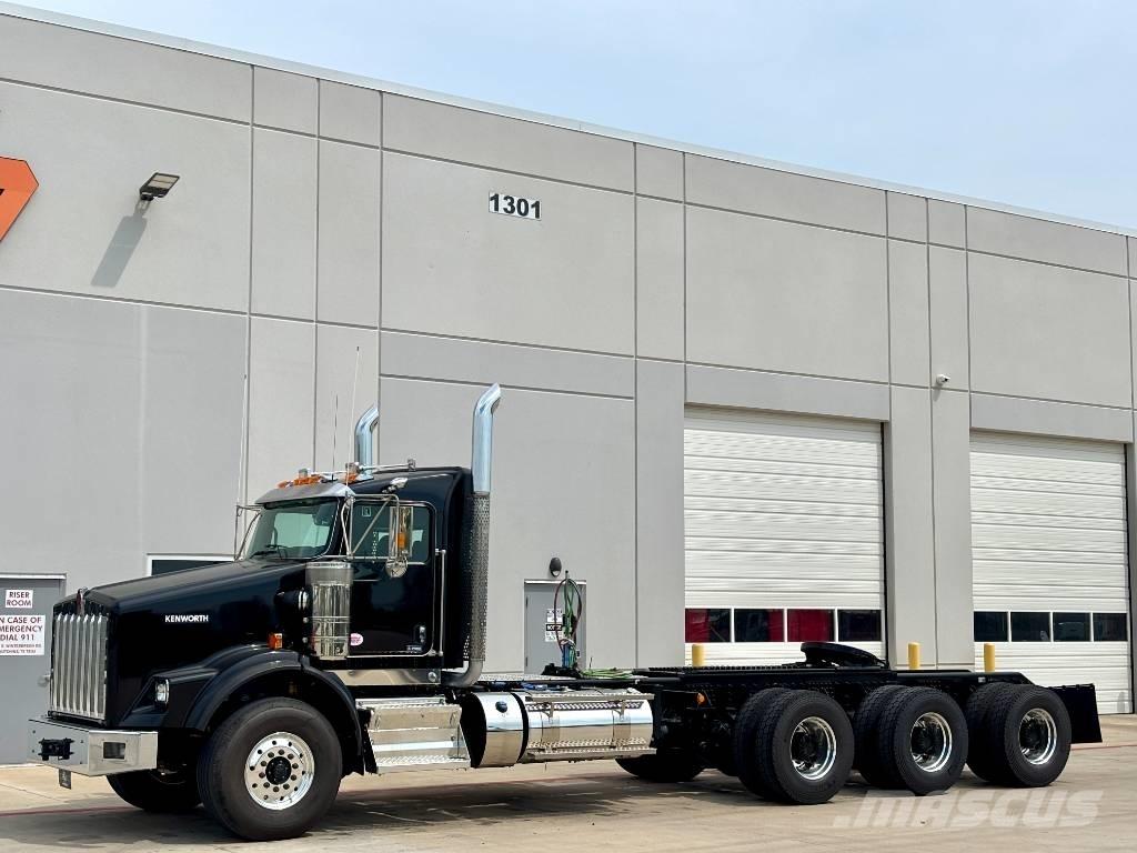 Kenworth T 800 Vetopöytäautot