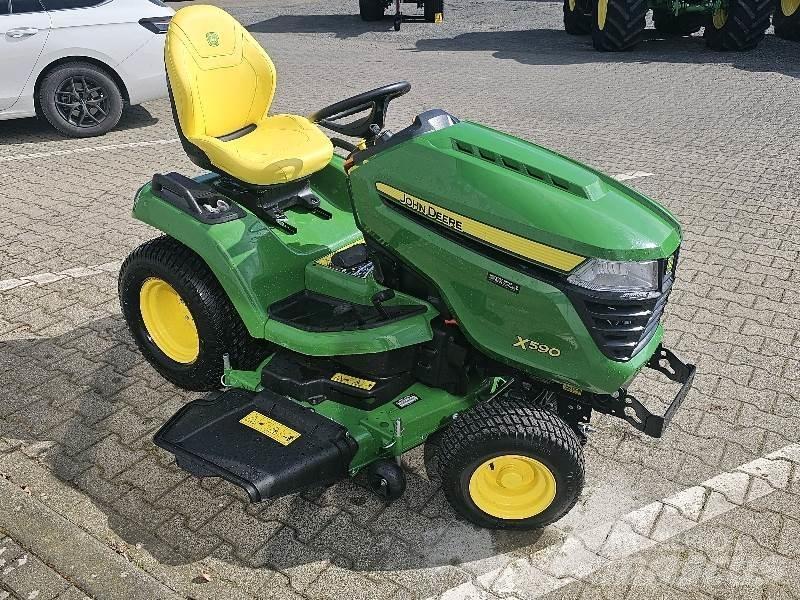 John Deere X590 Niittokoneet