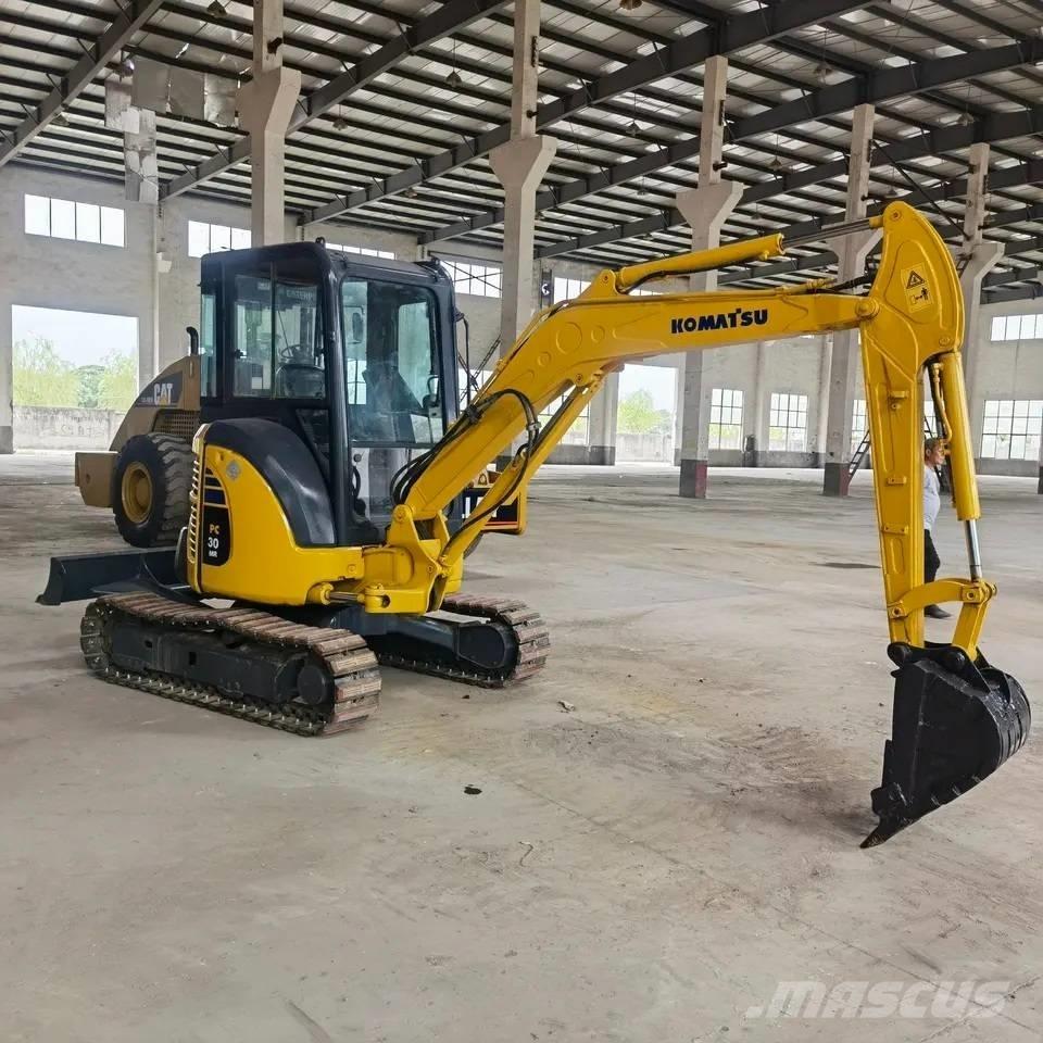 Komatsu PC 30 MR-3 Minikaivukoneet < 7t