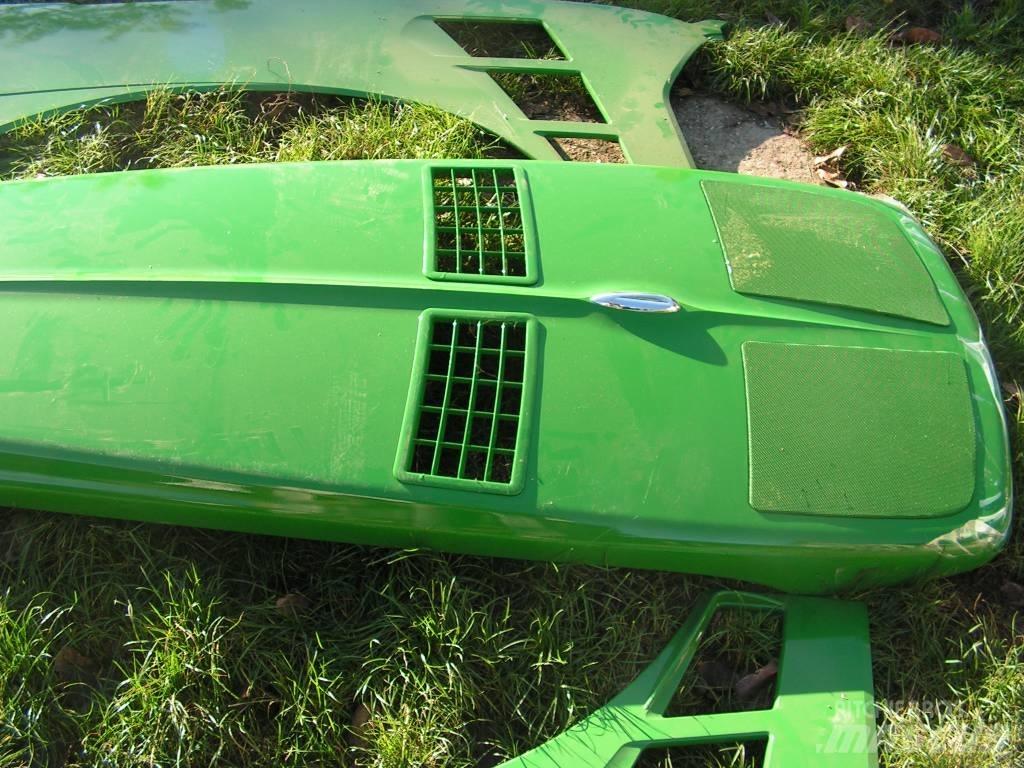 John Deere 8230 Alusta ja jousitus