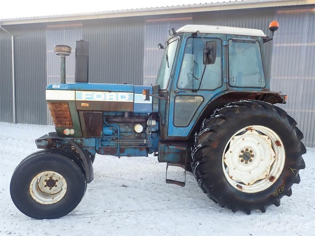 Ford 8210 Traktorit