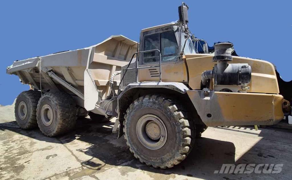 Bell B40D - 6x6 Dumpperit