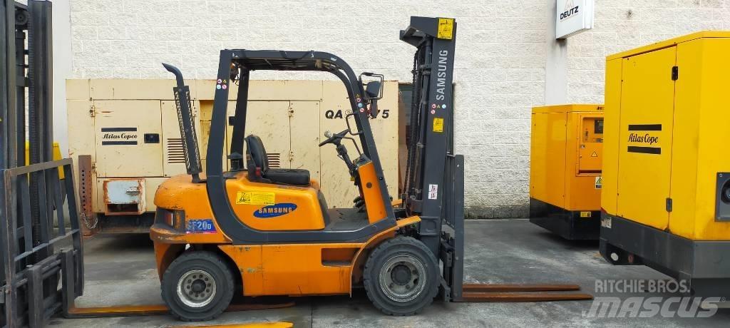 Samsung SF 20 D Dieseltrukit