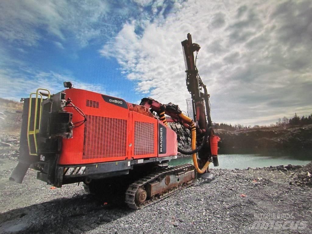 Sandvik DX 800 Avolouhintaporauslaitteet