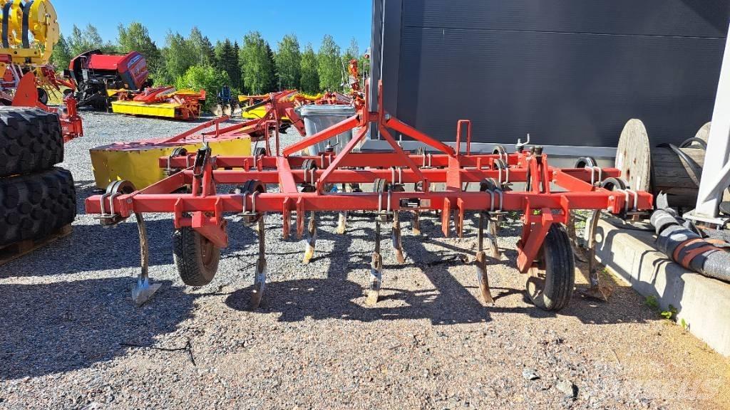 Potila K-15 Kultivaattorit