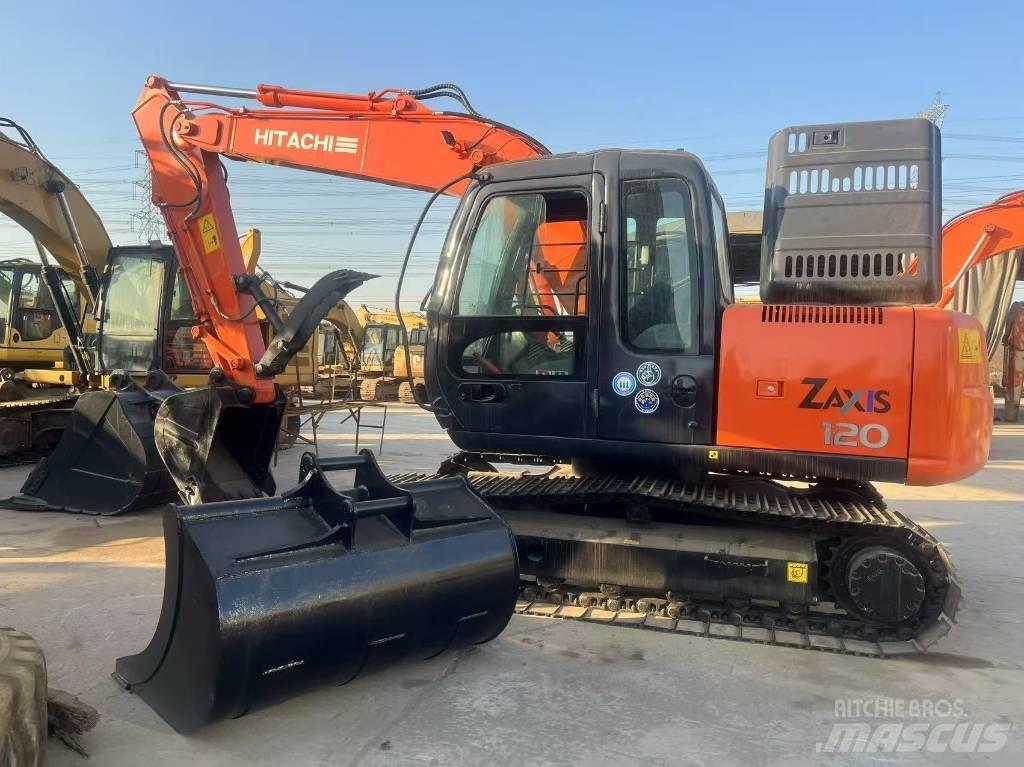 Hitachi ZX 120 Telakaivukoneet