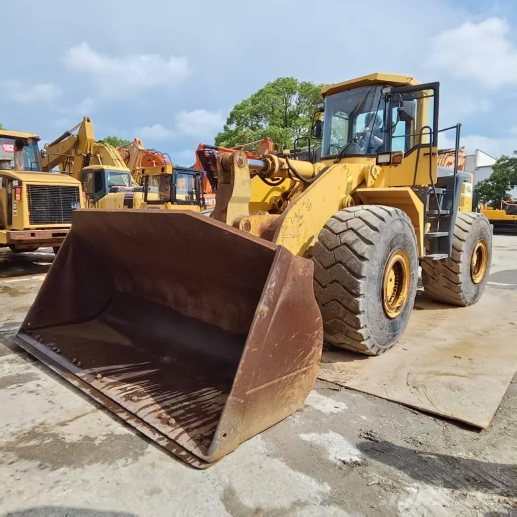 Komatsu WA 500-3 Pyöräkuormaajat