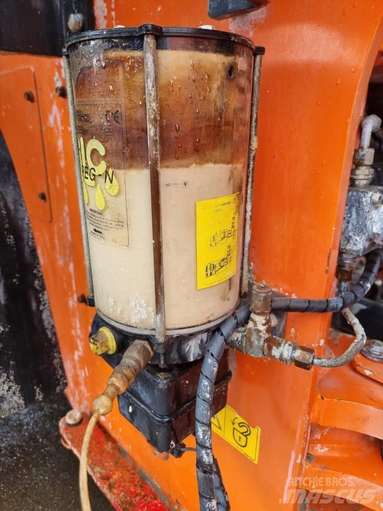 Hitachi ZW 250 Pyöräkuormaajat