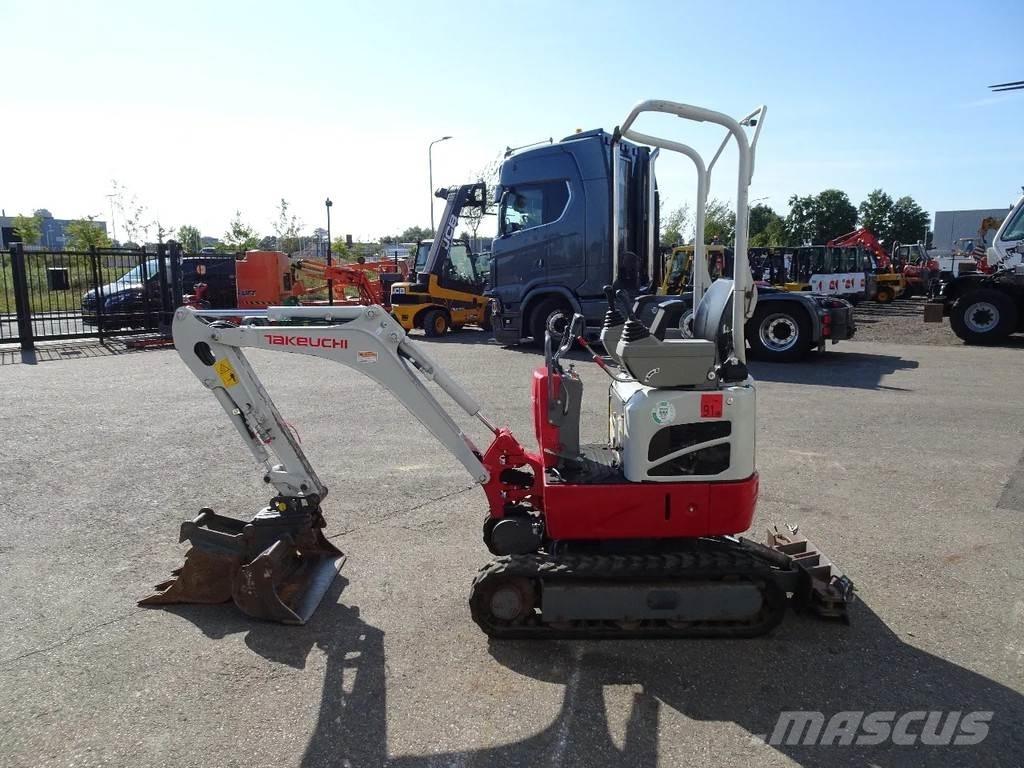 Takeuchi TB210 Minikaivukoneet < 7t