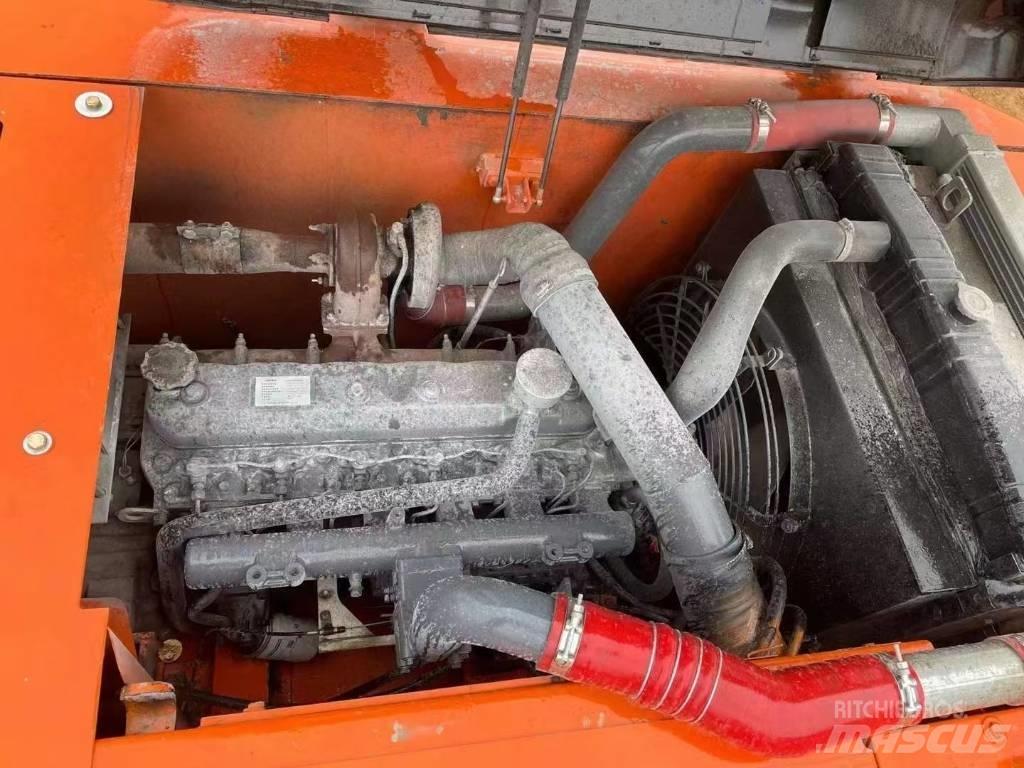 Doosan 225-7 Telakaivukoneet