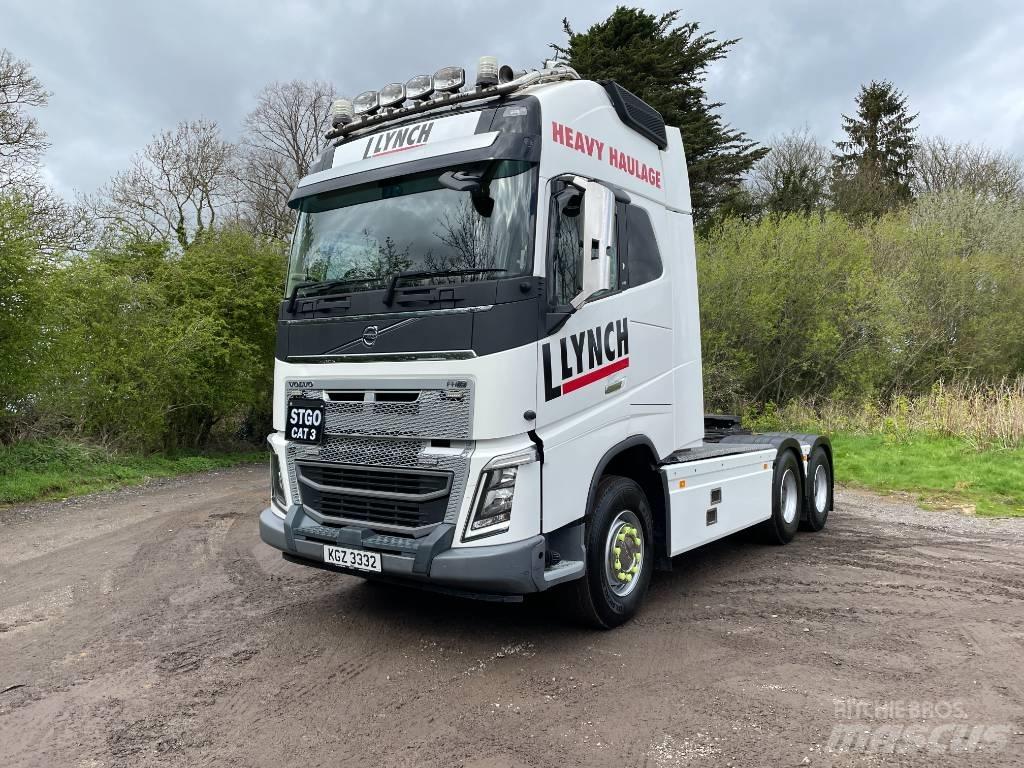 Volvo FH 16 750 6x4 Vetopöytäautot