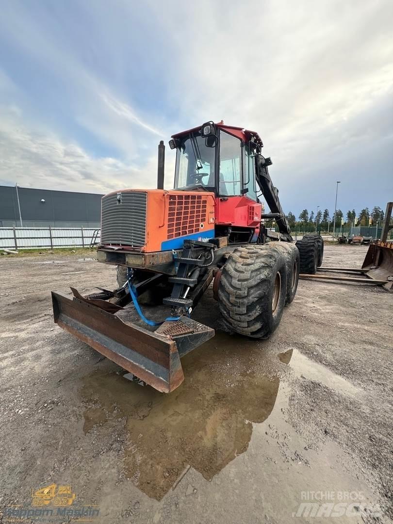 Valmet 890.2 Kuormatraktorit