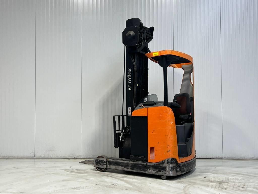 BT RRE160 Työntömastotrukit
