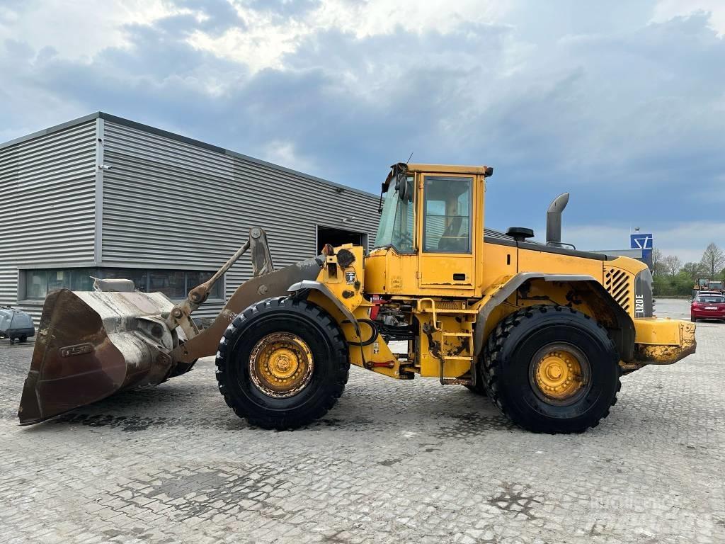 Volvo L120E Pyöräkuormaajat