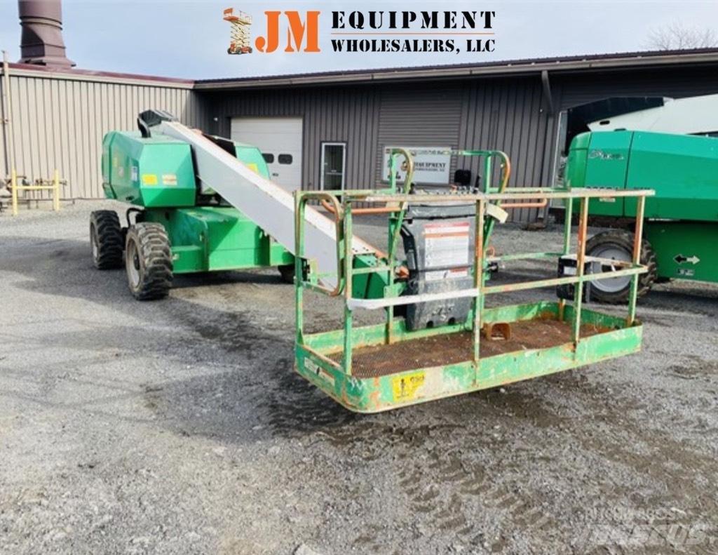 JLG 600S Teleskooppipuominostimet