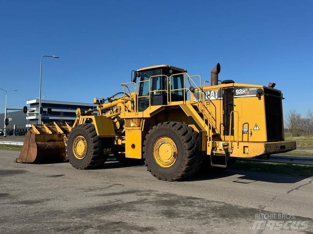 CAT 988H Pyöräkuormaajat