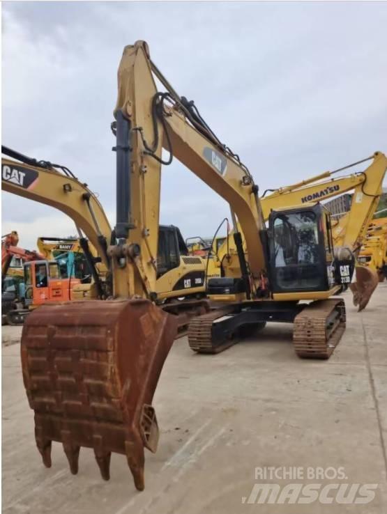 CAT 313 D Telakaivukoneet