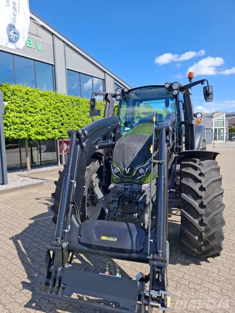 Valtra G 125 Active Traktorit