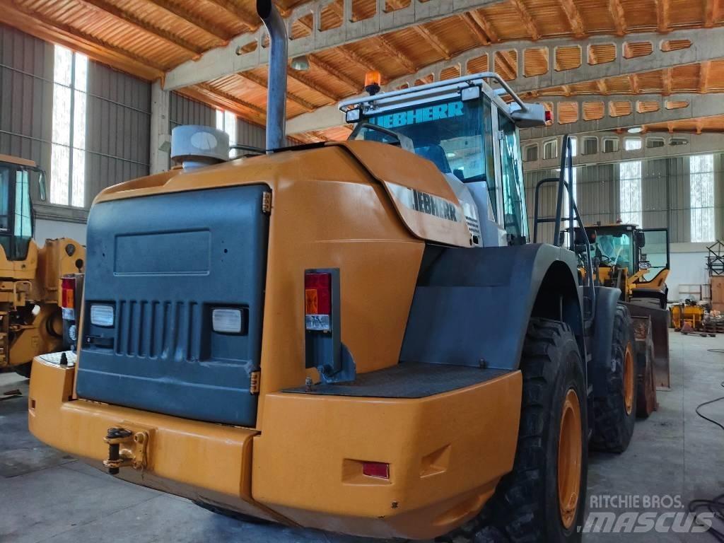 Liebherr 544 Pyöräkuormaajat