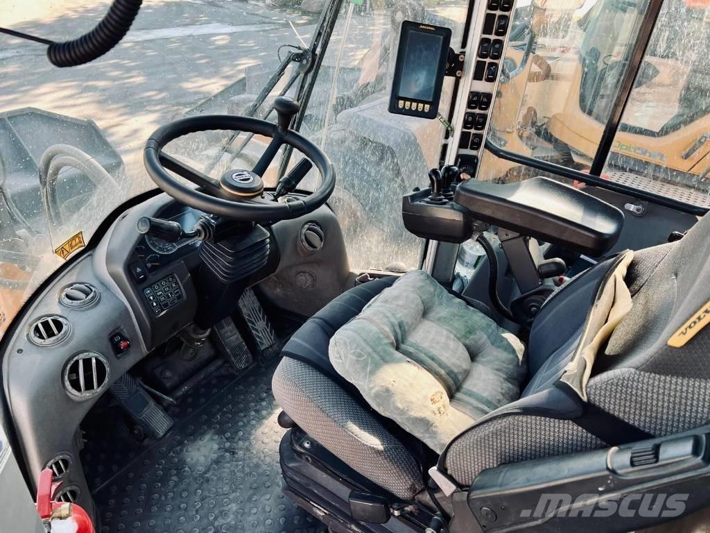 Volvo L 180 H Pyöräkuormaajat