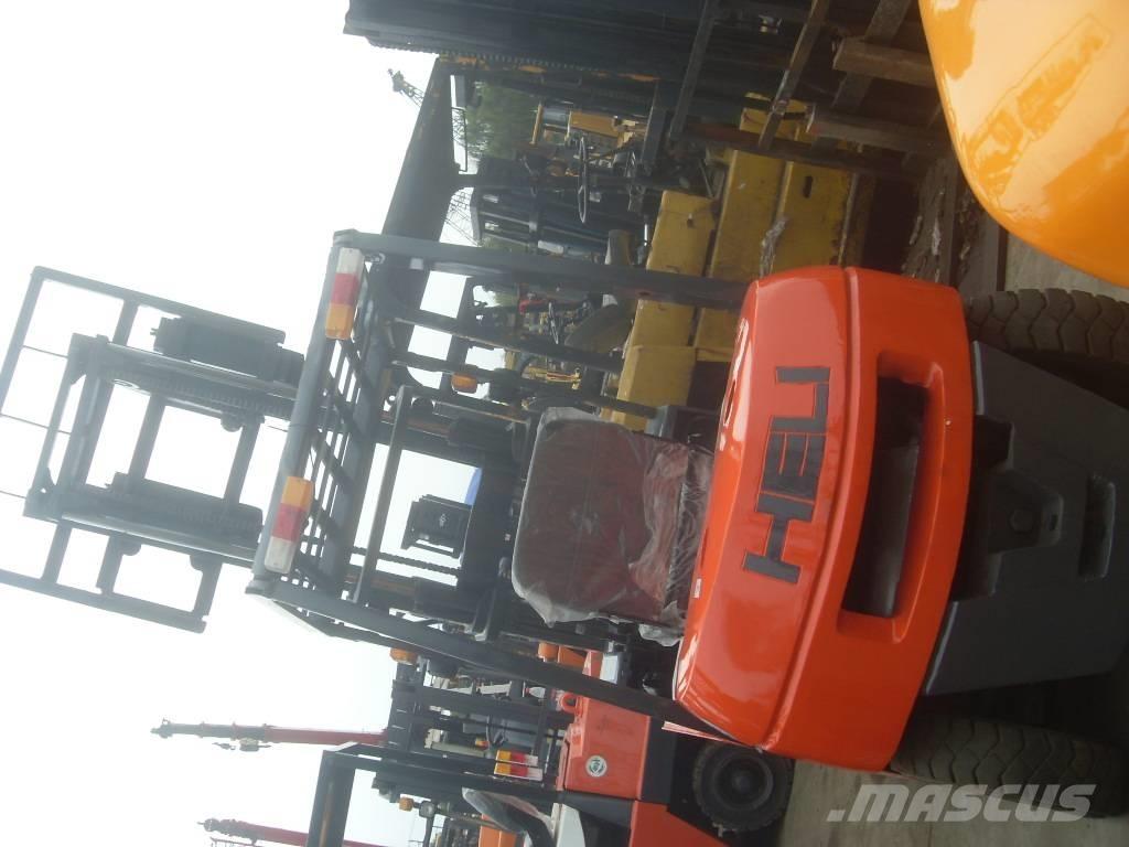 Heli FD 30 Dieseltrukit