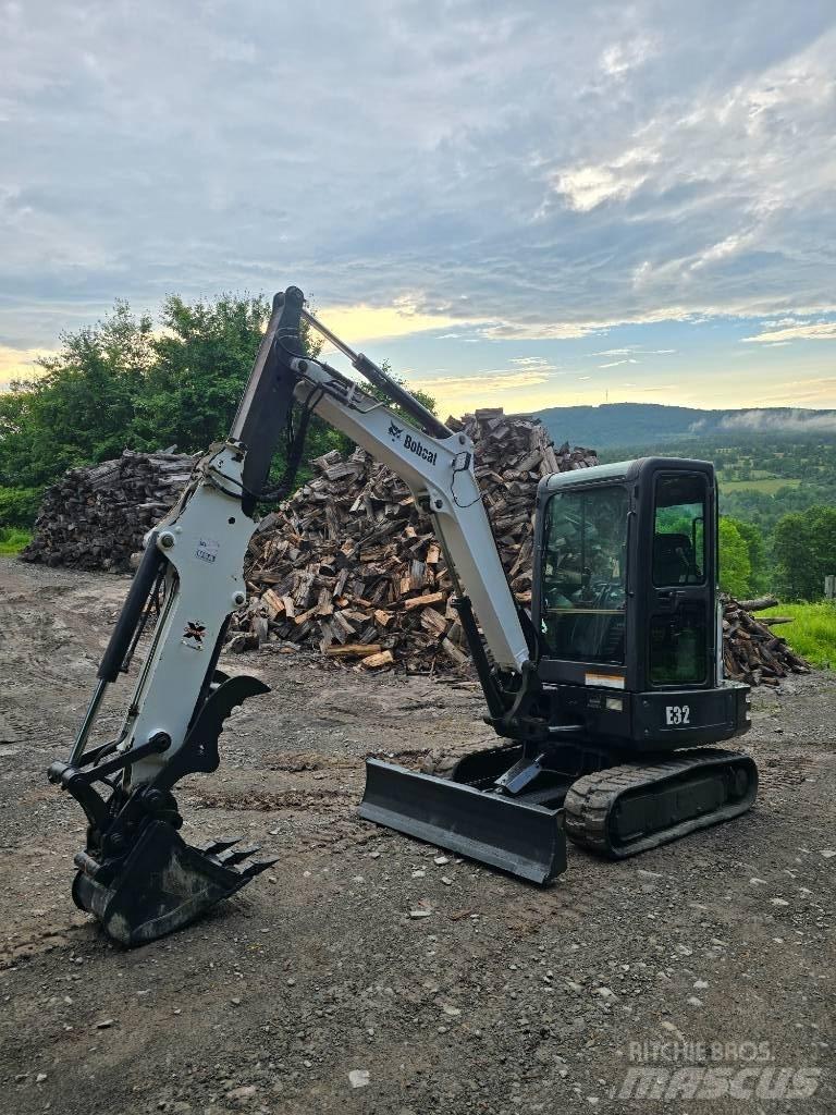 Bobcat E 32 Minikaivukoneet < 7t