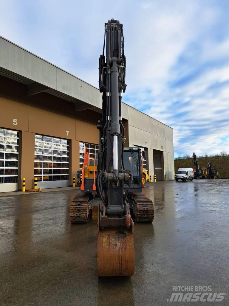 Volvo EC 200 EL Telakaivukoneet
