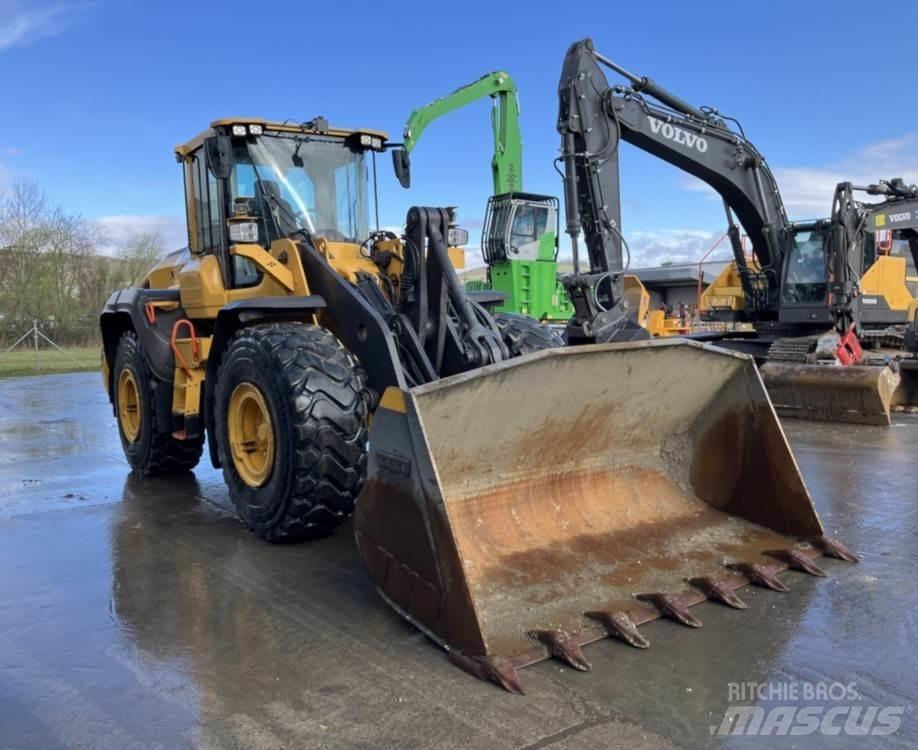 Volvo L120H Pyöräkuormaajat