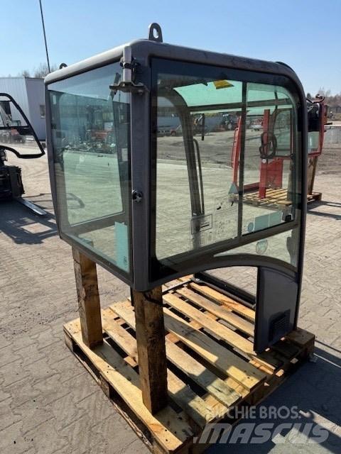 Volvo EC15 C CAB Ohjaamo ja sisusta