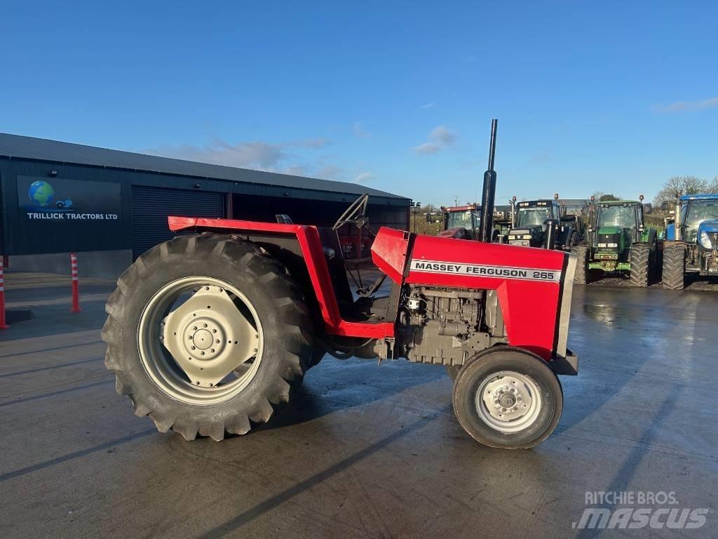 Massey Ferguson 265 Traktorit