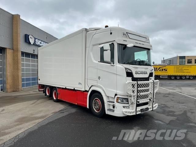 Scania S 650 Umpikorikuorma-autot
