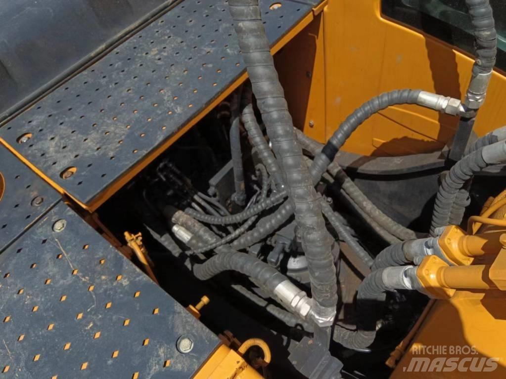 CAT 307 Telakaivukoneet