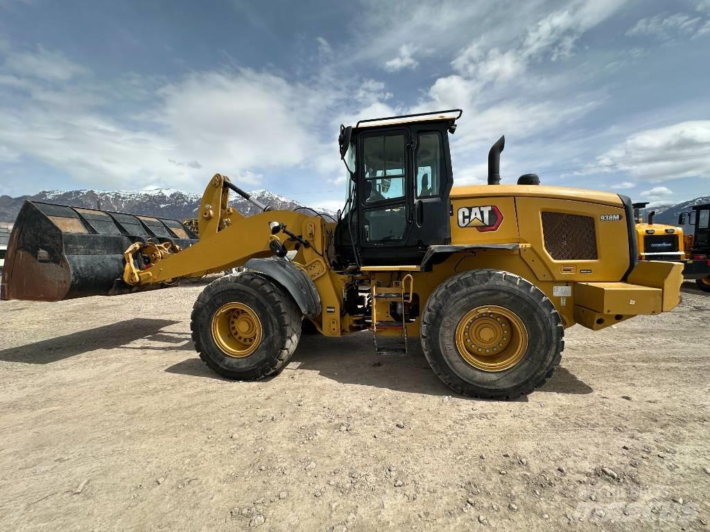 CAT 938M Pyöräkuormaajat