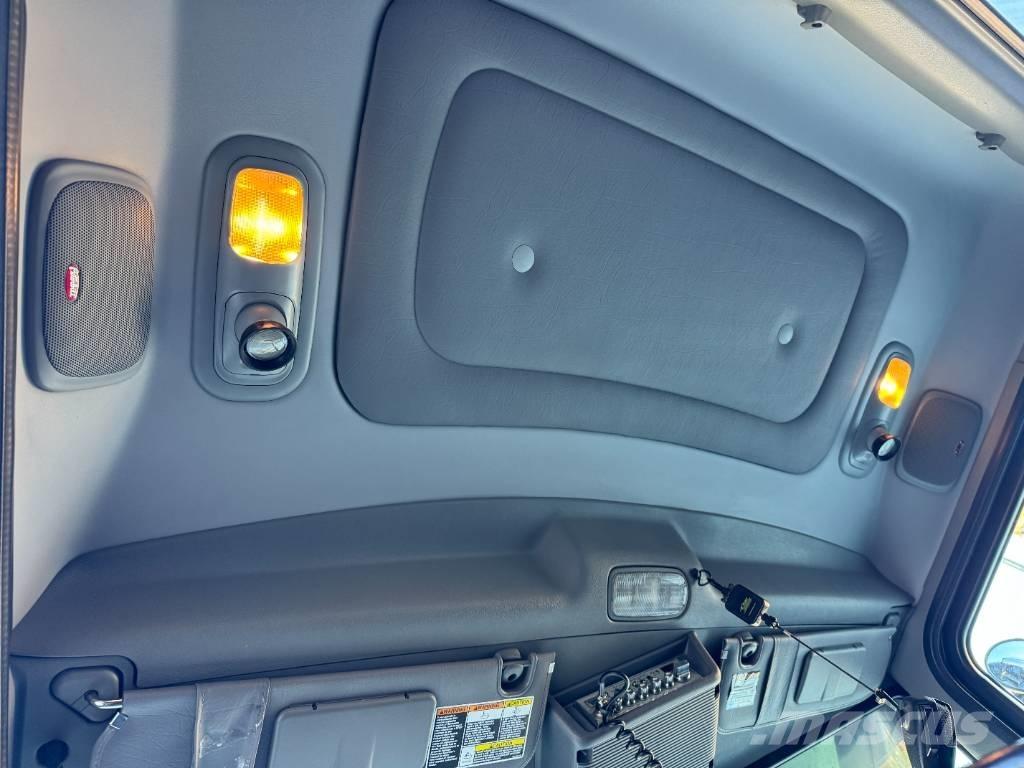 Peterbilt 389 Sora- ja kippiautot