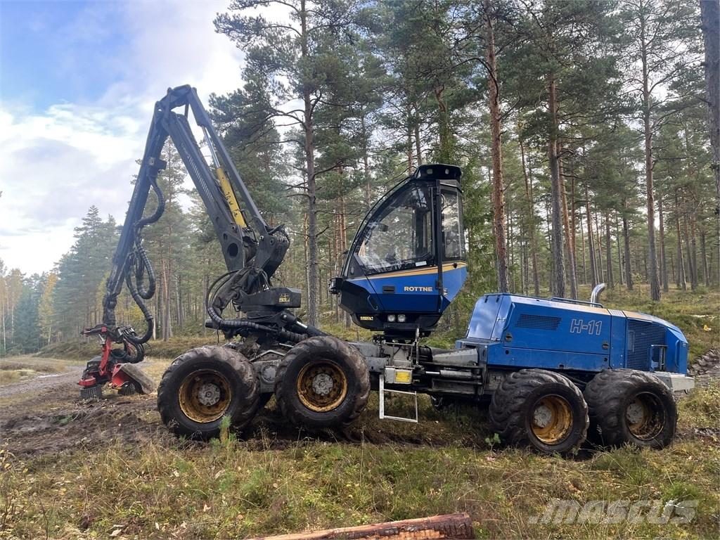 Rottne H11 Harvesterit