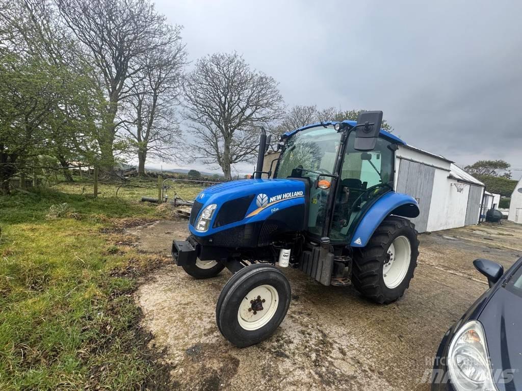 New Holland T 4.65 Traktorit