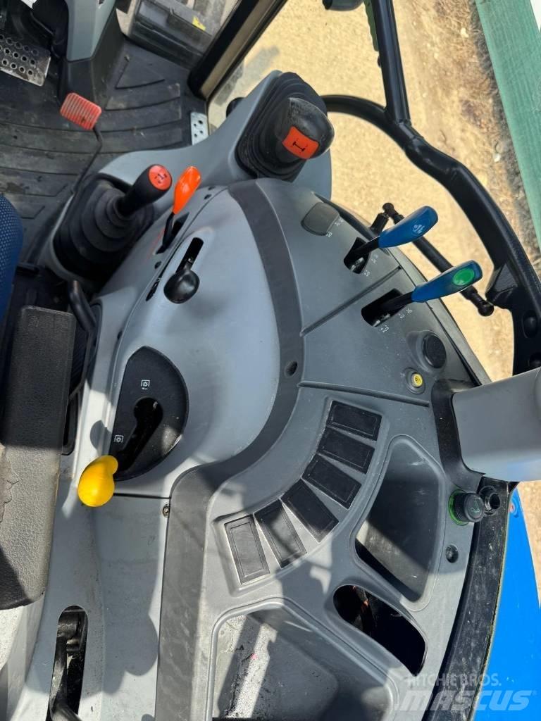 New Holland T 4.65 Traktorit