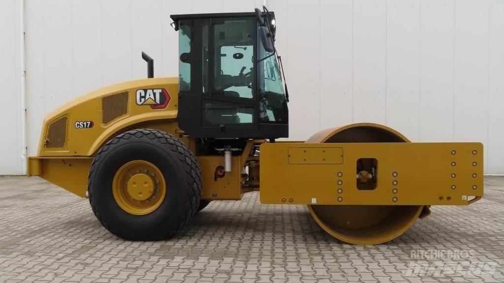 CAT CS17 Yksivalssijyrät