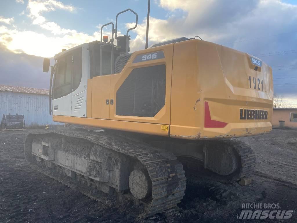 Liebherr R 945 Telakaivukoneet