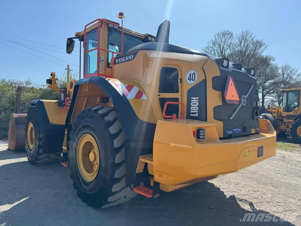 Volvo L 180 H Pyöräkuormaajat