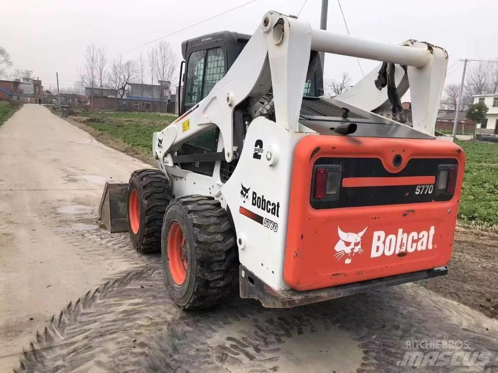 Bobcat S 770 Liukuohjatut kuormaajat