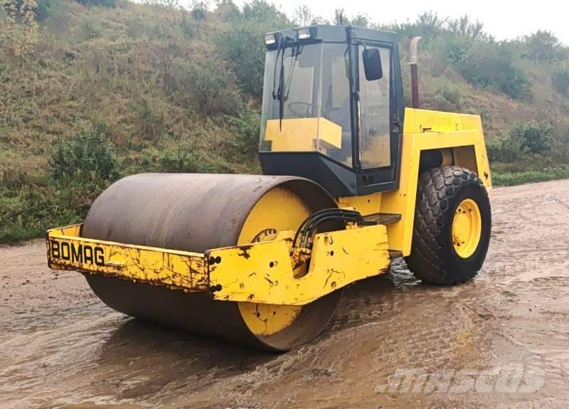 Bomag BW213 D Yksivalssijyrät