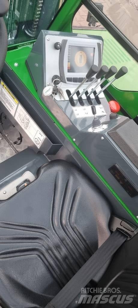 Combilift CBE 2500 Nelitietrukit