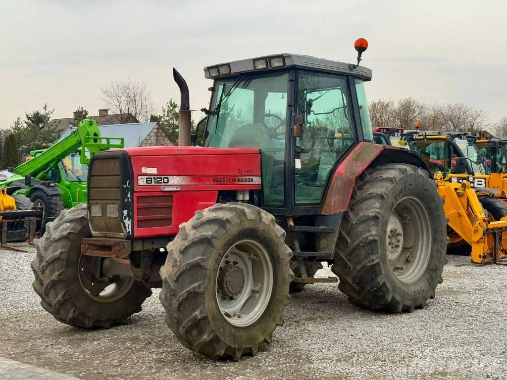 Massey Ferguson 8120 Traktorit