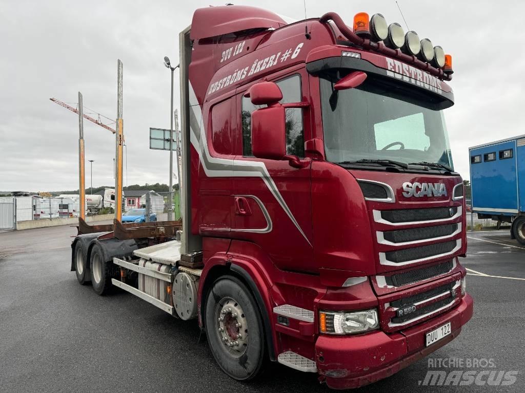 Scania R 560 Puuautot